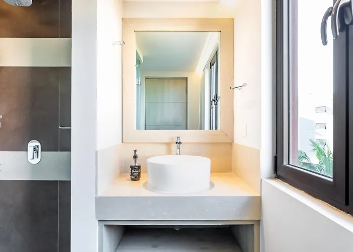 D410 Lorena Ochoa Apts